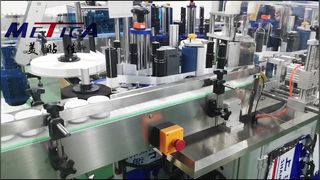 Precyzja automatycznej maszyny do etykietowania okrągłych butelek